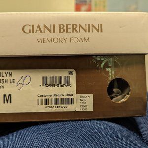 Giani Bernini Blush Le Dailyn Flats - Size 8